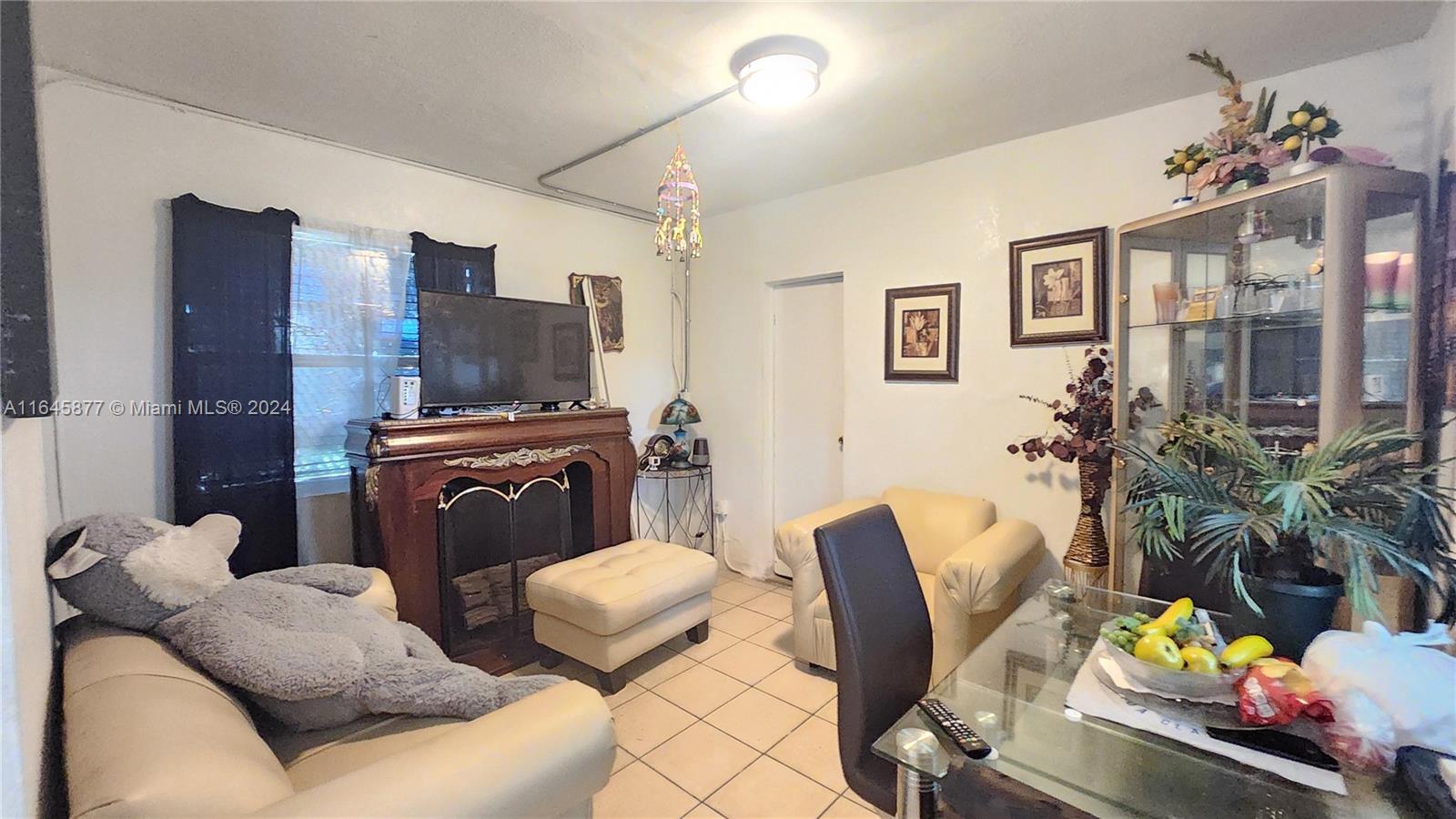 AIRLINE ESTATES - Residential