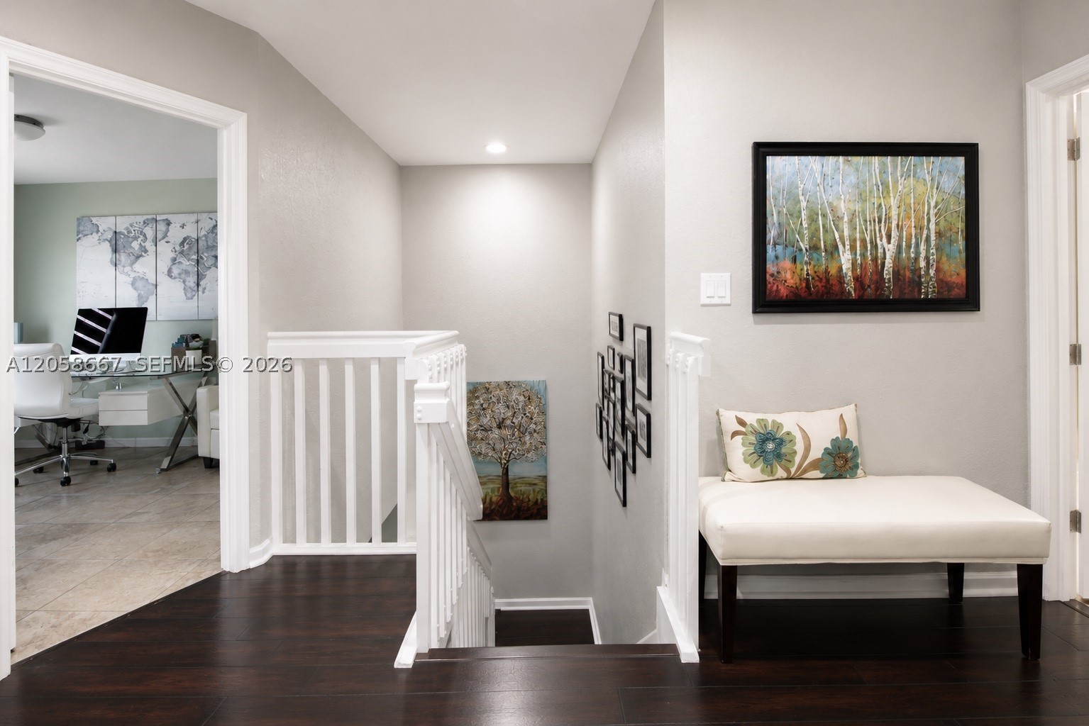 MANDARIN LAKES - Residential