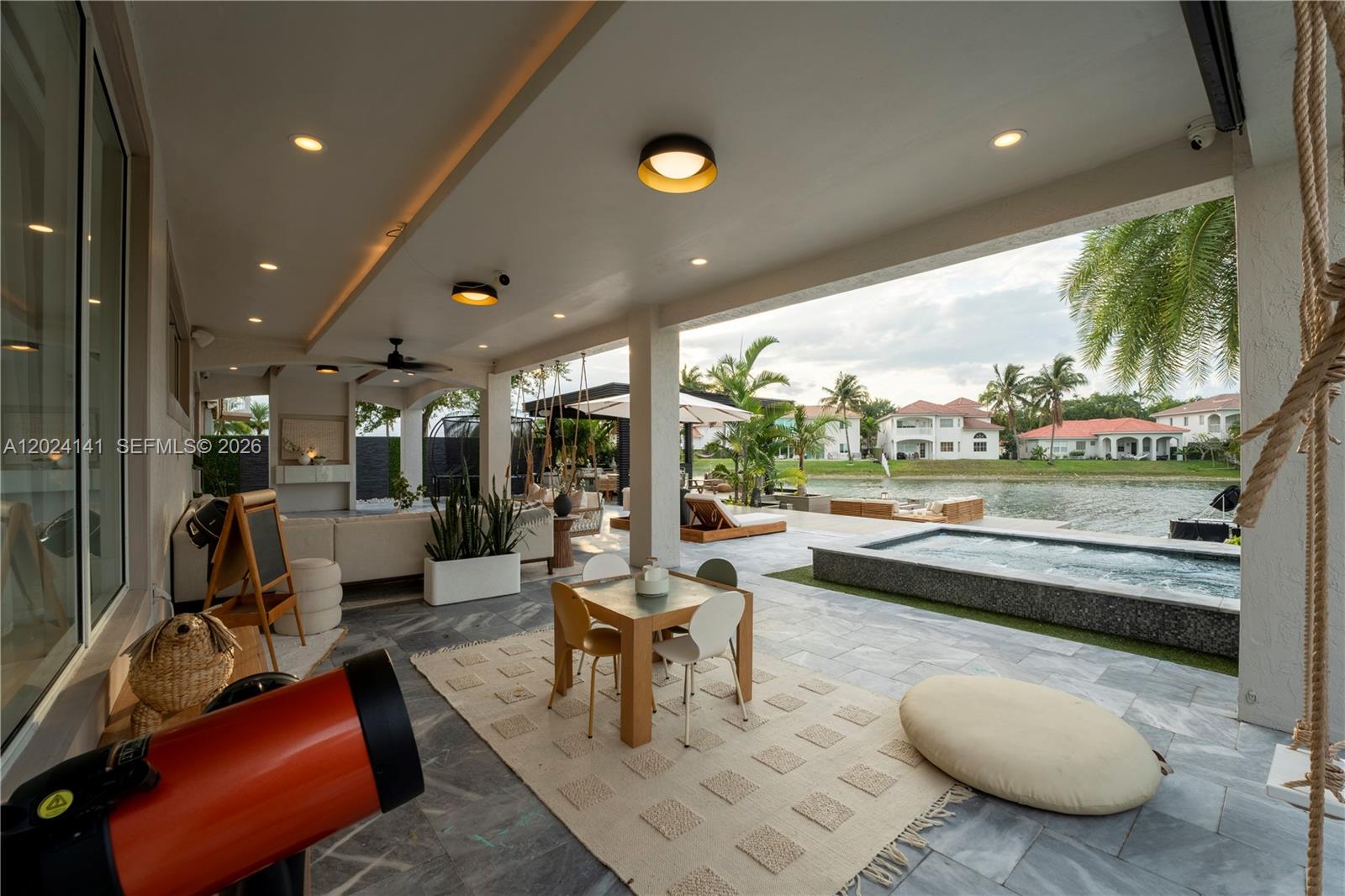 DORAL ISLES PACIFICA - Residential