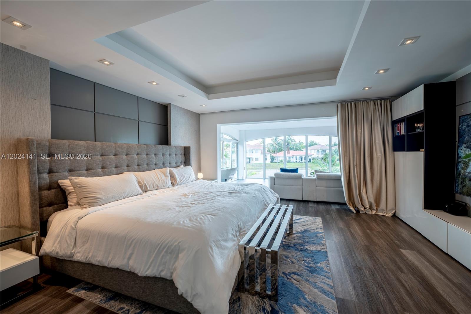 DORAL ISLES PACIFICA - Residential