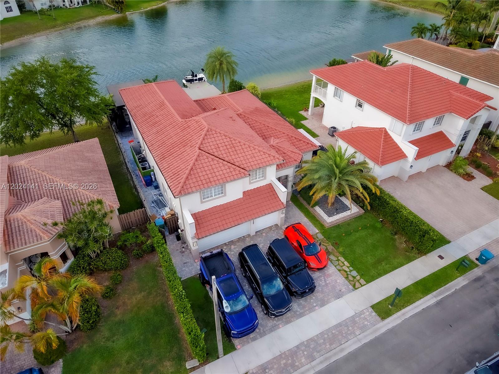 DORAL ISLES PACIFICA - Residential