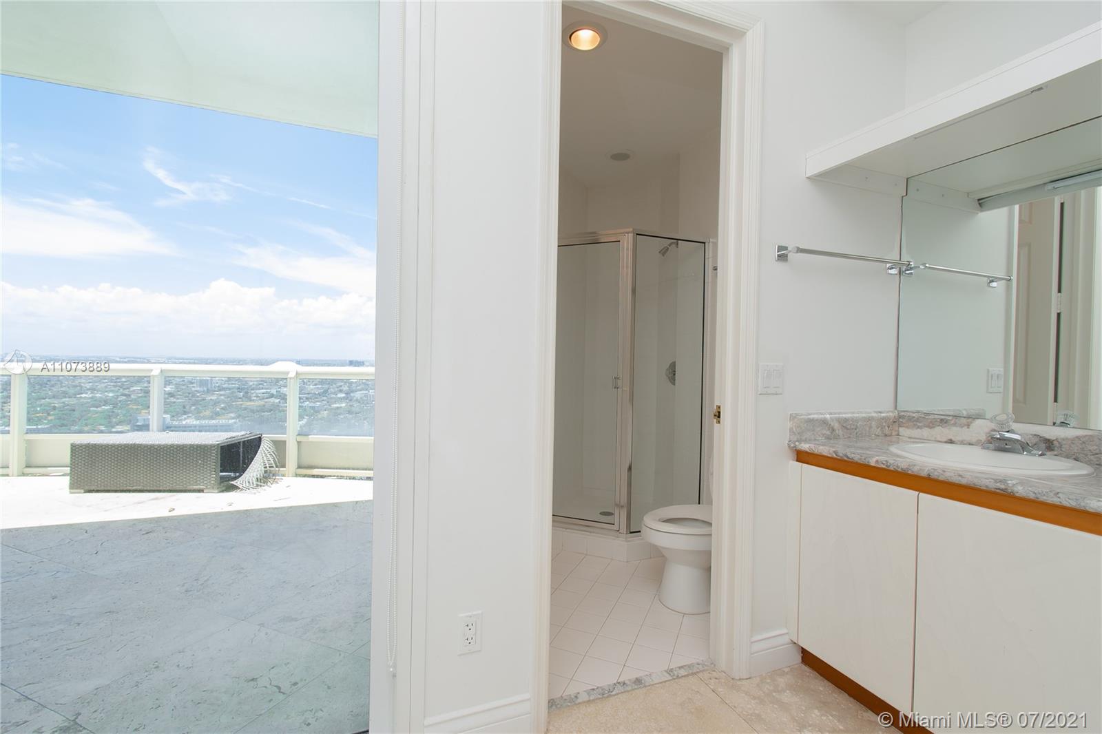 SANTA MARIA CONDO - Residential