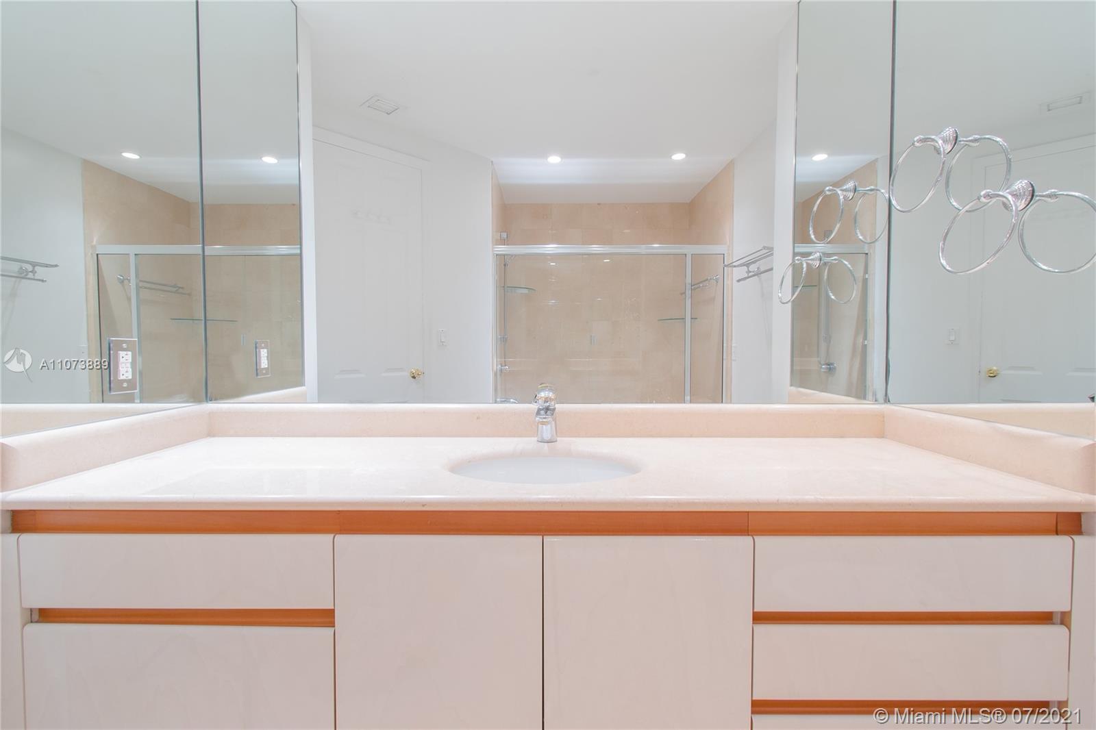 SANTA MARIA CONDO - Residential