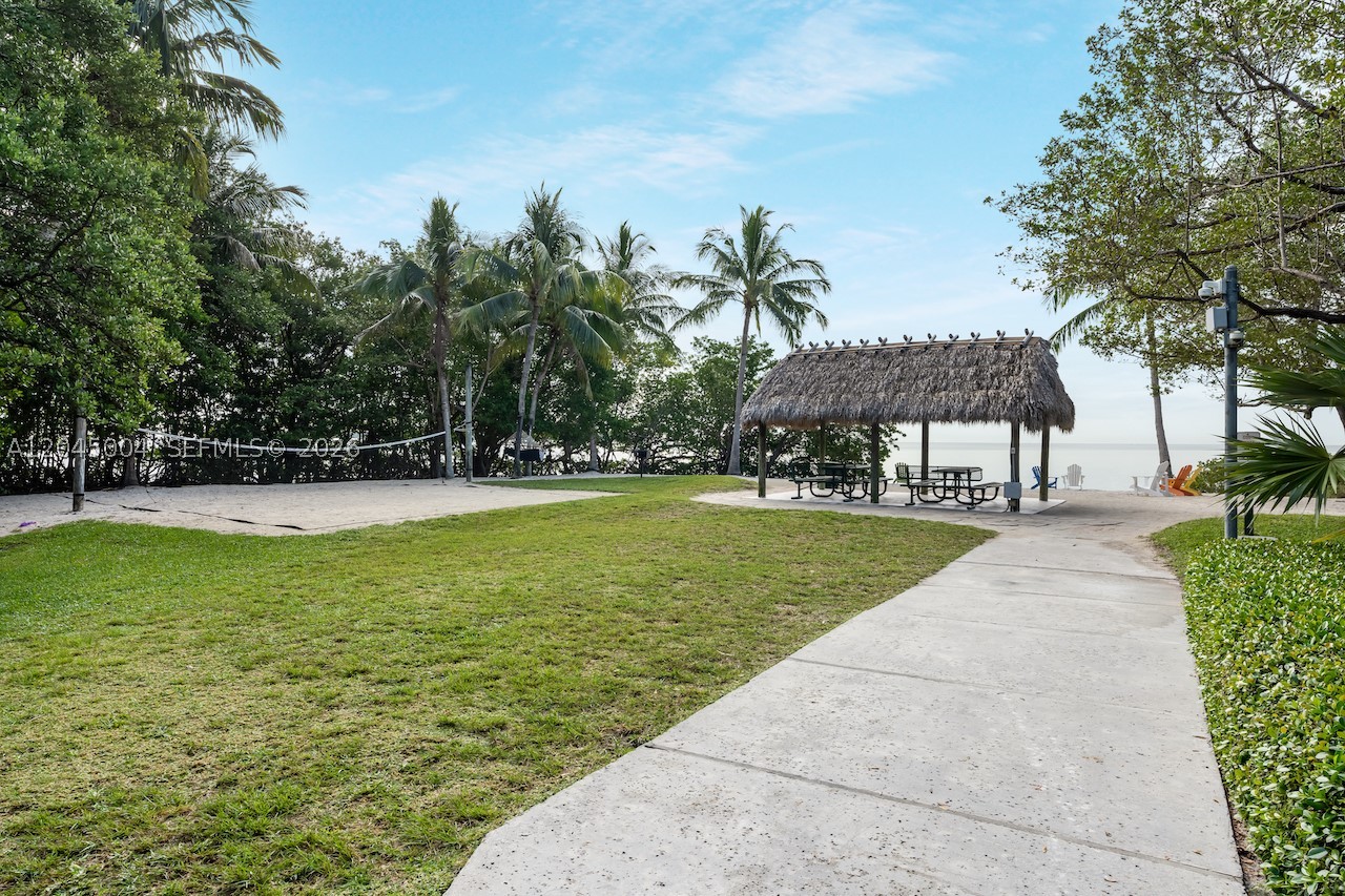 ROYAL HARBOUR YACHT CLUB - Residential Lease
