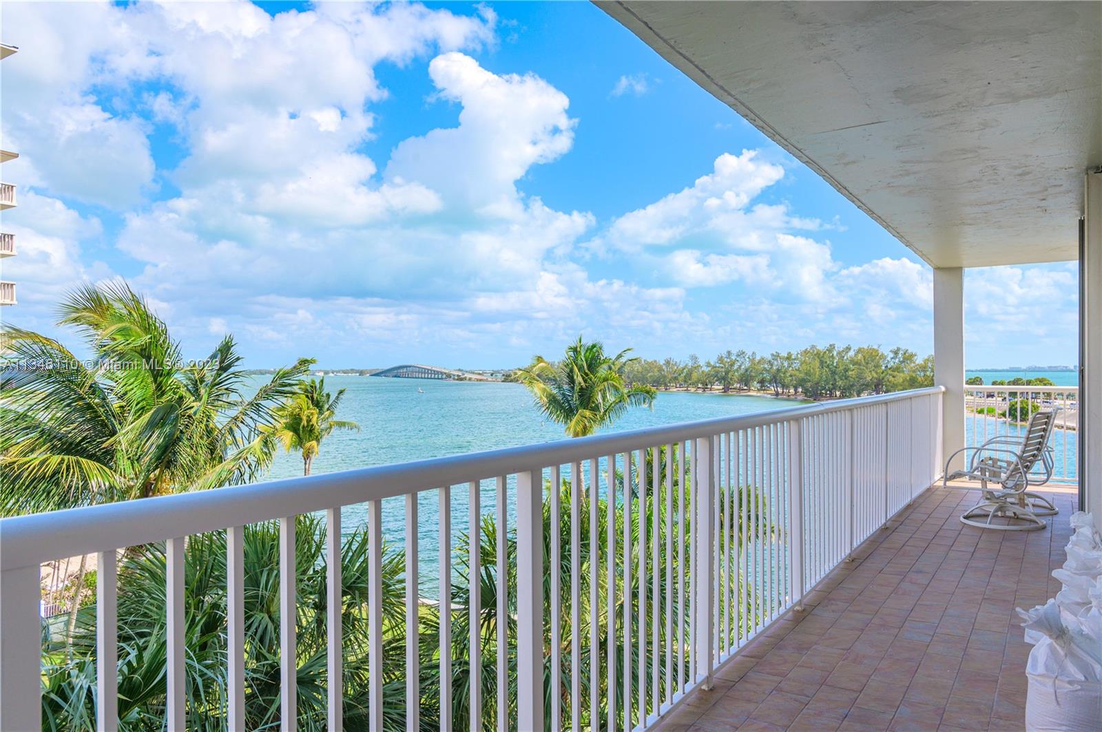BRICKELL BISCAYNE CONDO - Residential Lease