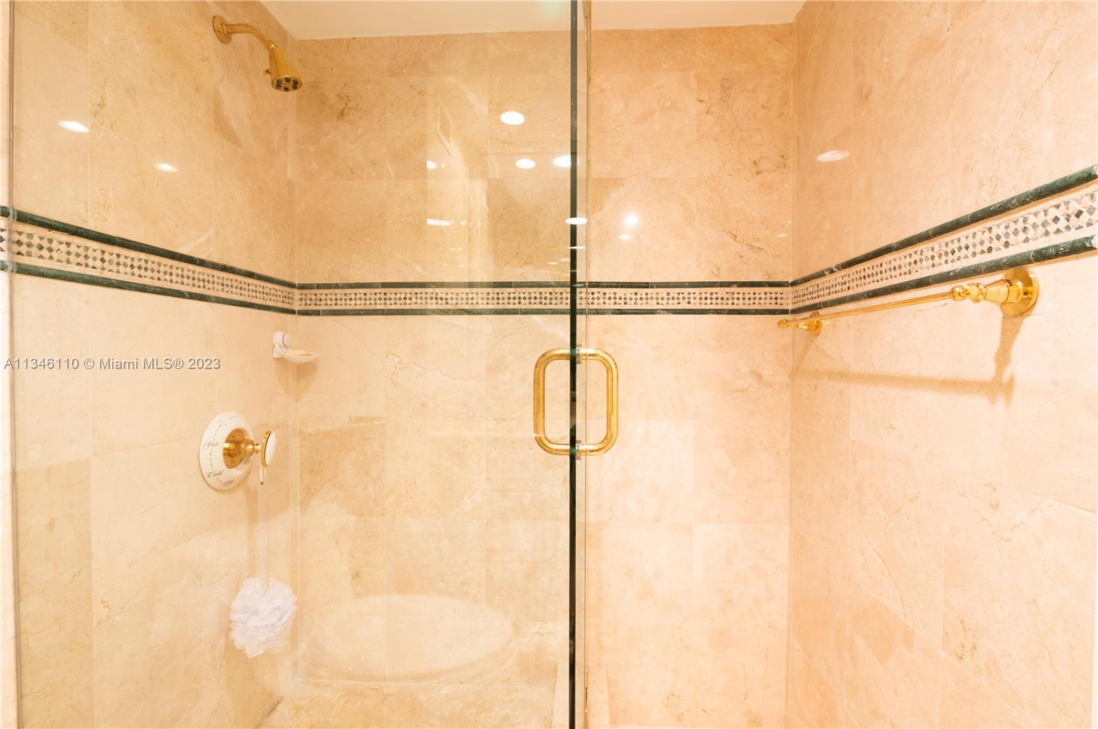 BRICKELL BISCAYNE CONDO - Residential Lease