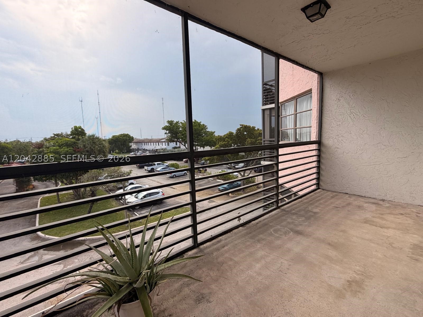 LAKE VIEW OF CALIF CLUB C - Residential