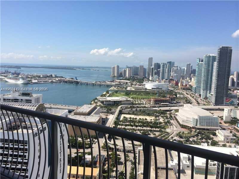 OPERA TOWER CONDO - Residential
