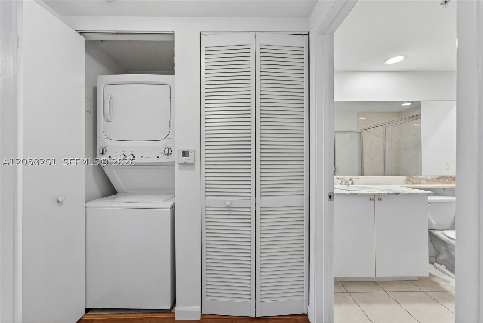 VENTURE AT AVENTURA EAST - Residential