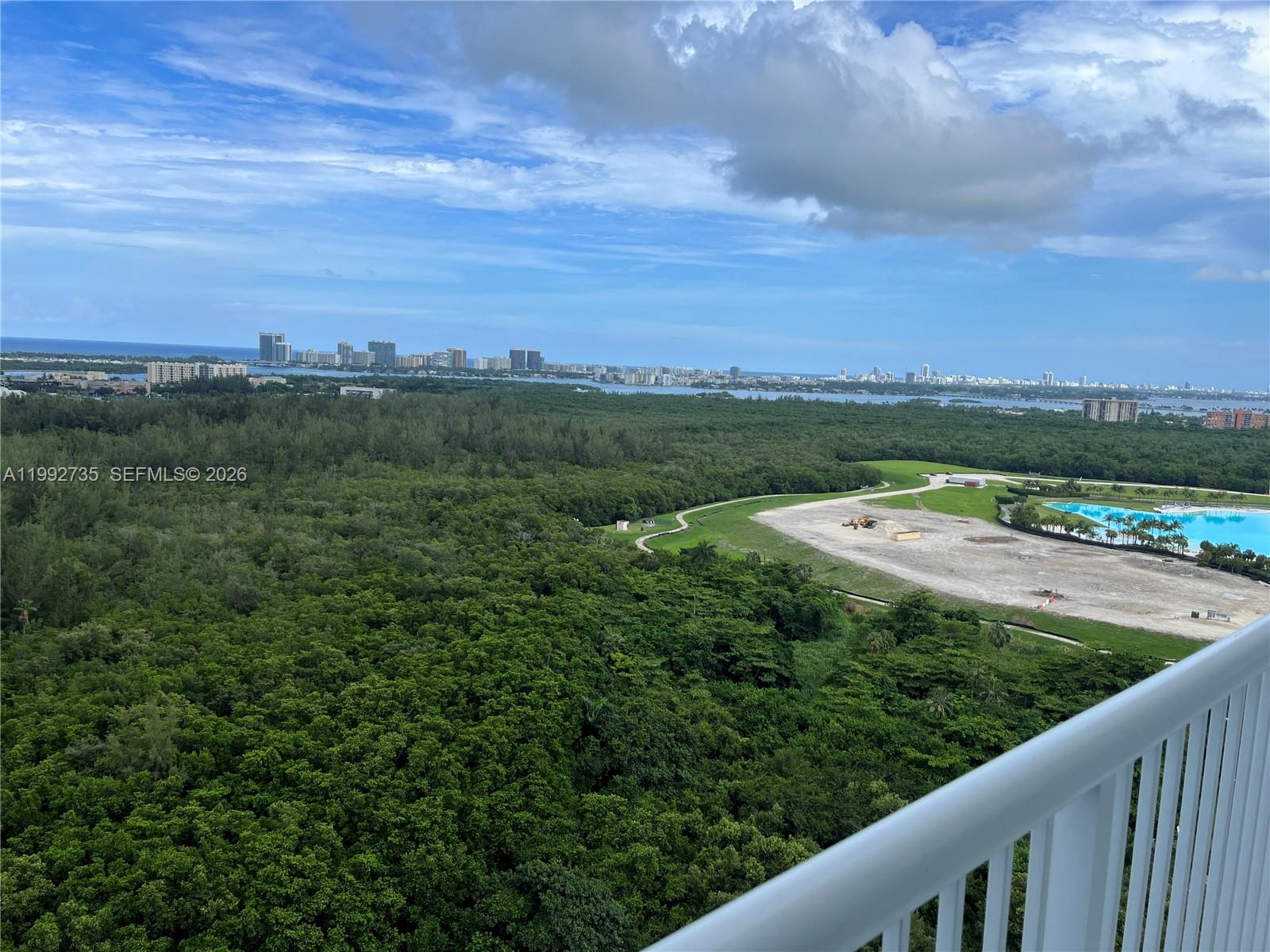 Incredable breathtakingly skyline and ocean view!!! Beautiful, very spacious 3-bed/3-bath apartment. Freshly painted, with wood and marble floors. Great spaces, high ceilings, big closets, and a huge balcony. Jacuzzi and separate shower in the master bathroom. New clubhouse and amenities, including a fitness center, pool, and playground. 5-minute distance to great schools, FIU University, shopping centers, Oleta Park and Sunny Isles Beaches. Unit is currently tenant-occupied. NEW stainless steel appliances and a NEW AC unit installed in 2024.