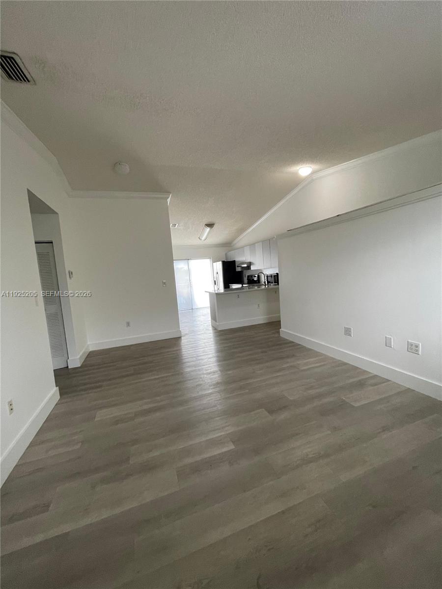 EL PRADO XIV CONDO - Residential