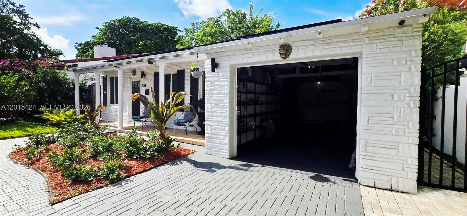 BELLE MEADE OF MIA SEC 1 - Residential