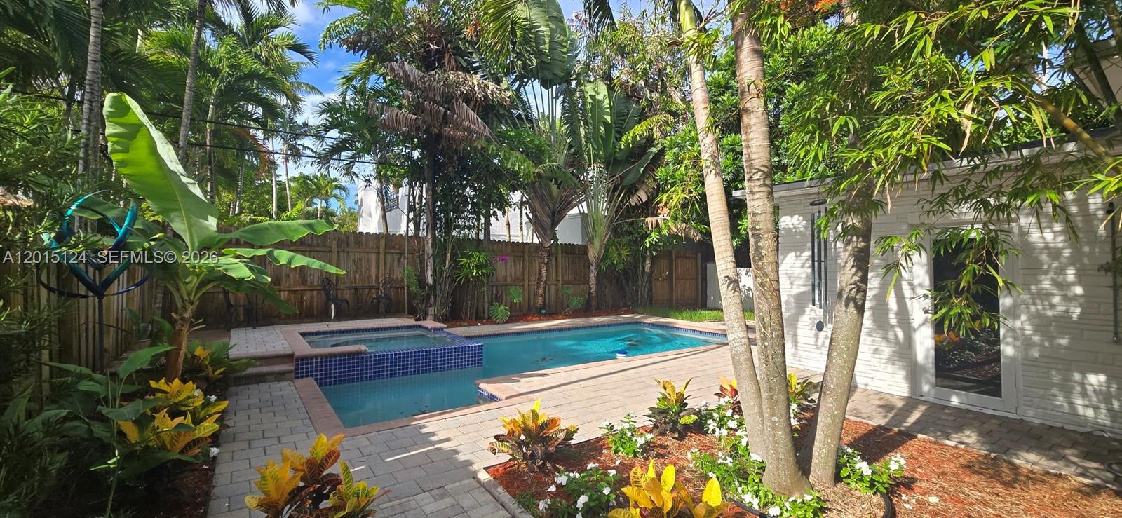 BELLE MEADE OF MIA SEC 1 - Residential