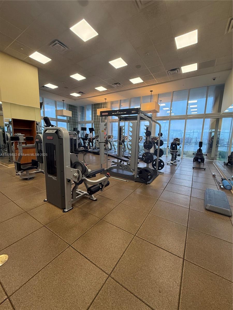 50 BISCAYNE CONDO - Residential