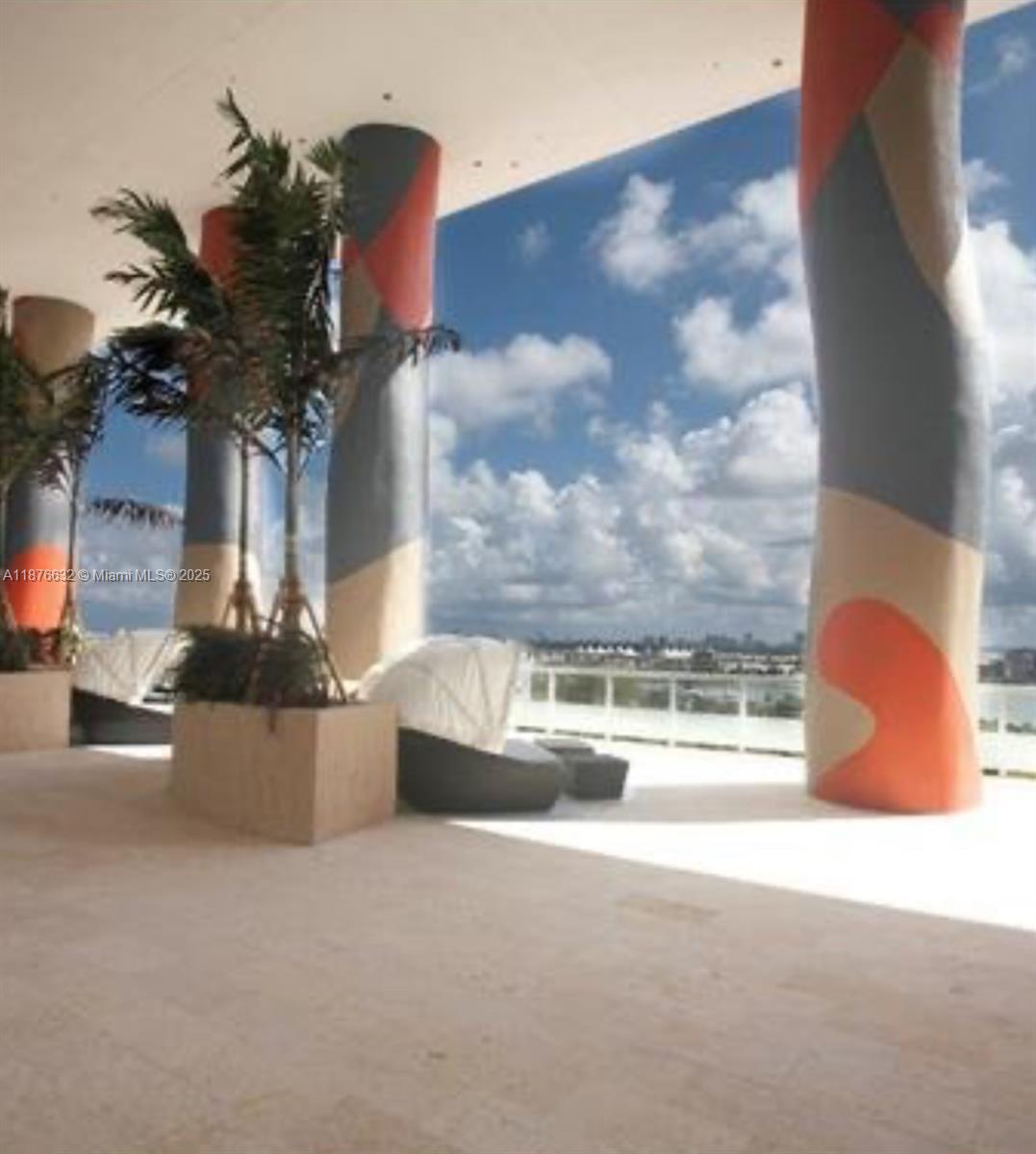50 BISCAYNE CONDO - Residential