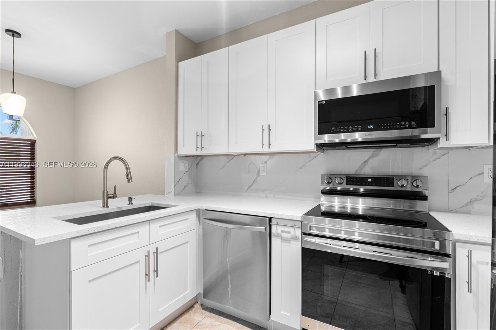 EDC ASSOCIATES PLAT - Residential