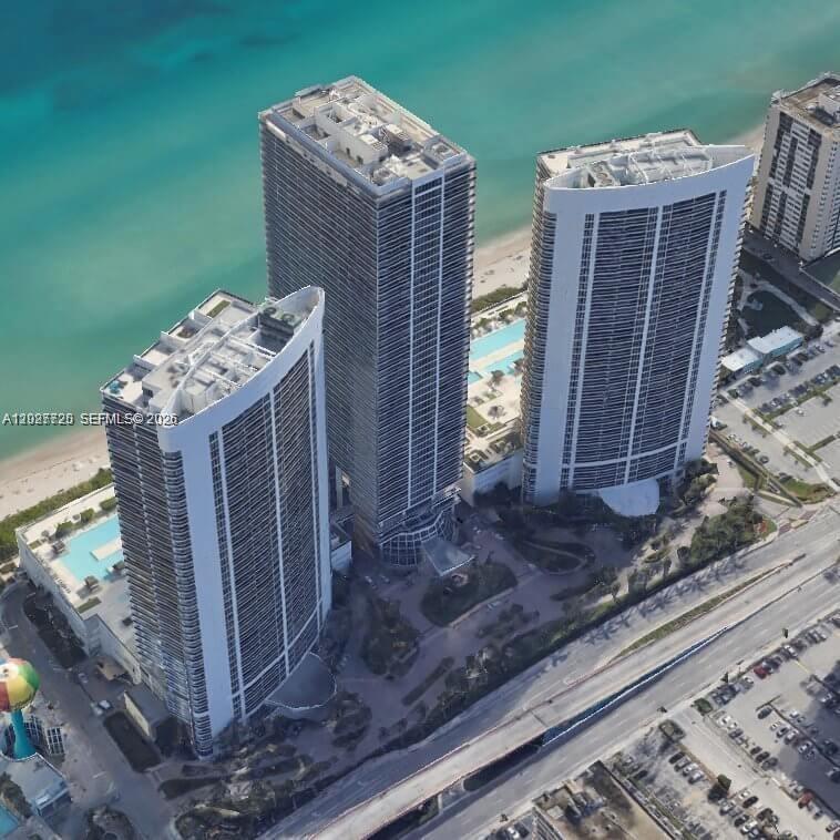 BEACH CLUB THREE CONDO - Residential Lease