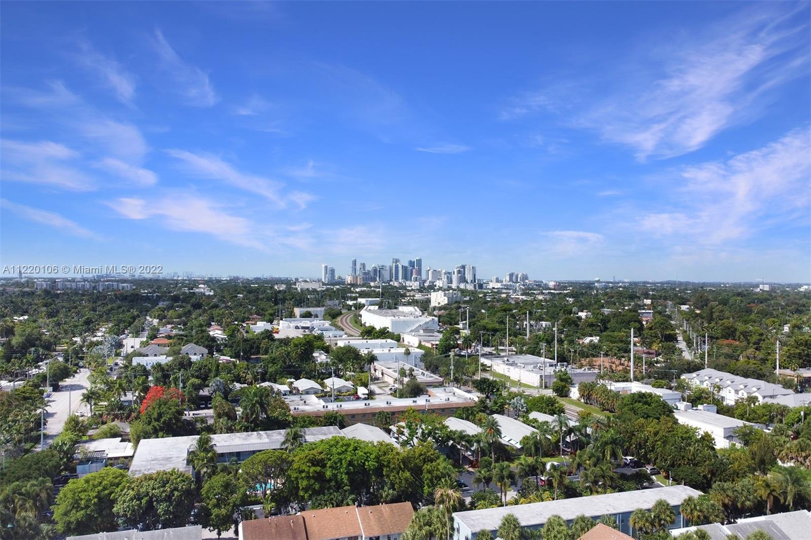 LINDA TERRACE - Residential
