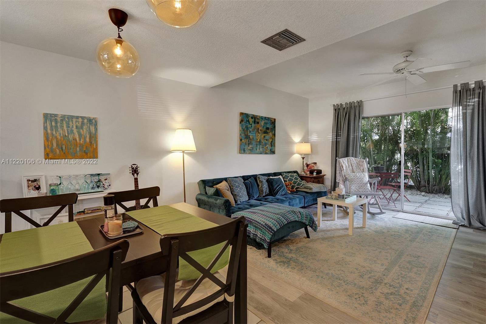 LINDA TERRACE - Residential