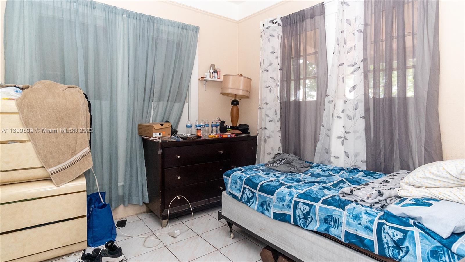 LAWRENCE ESTATES LAND COS - Residential