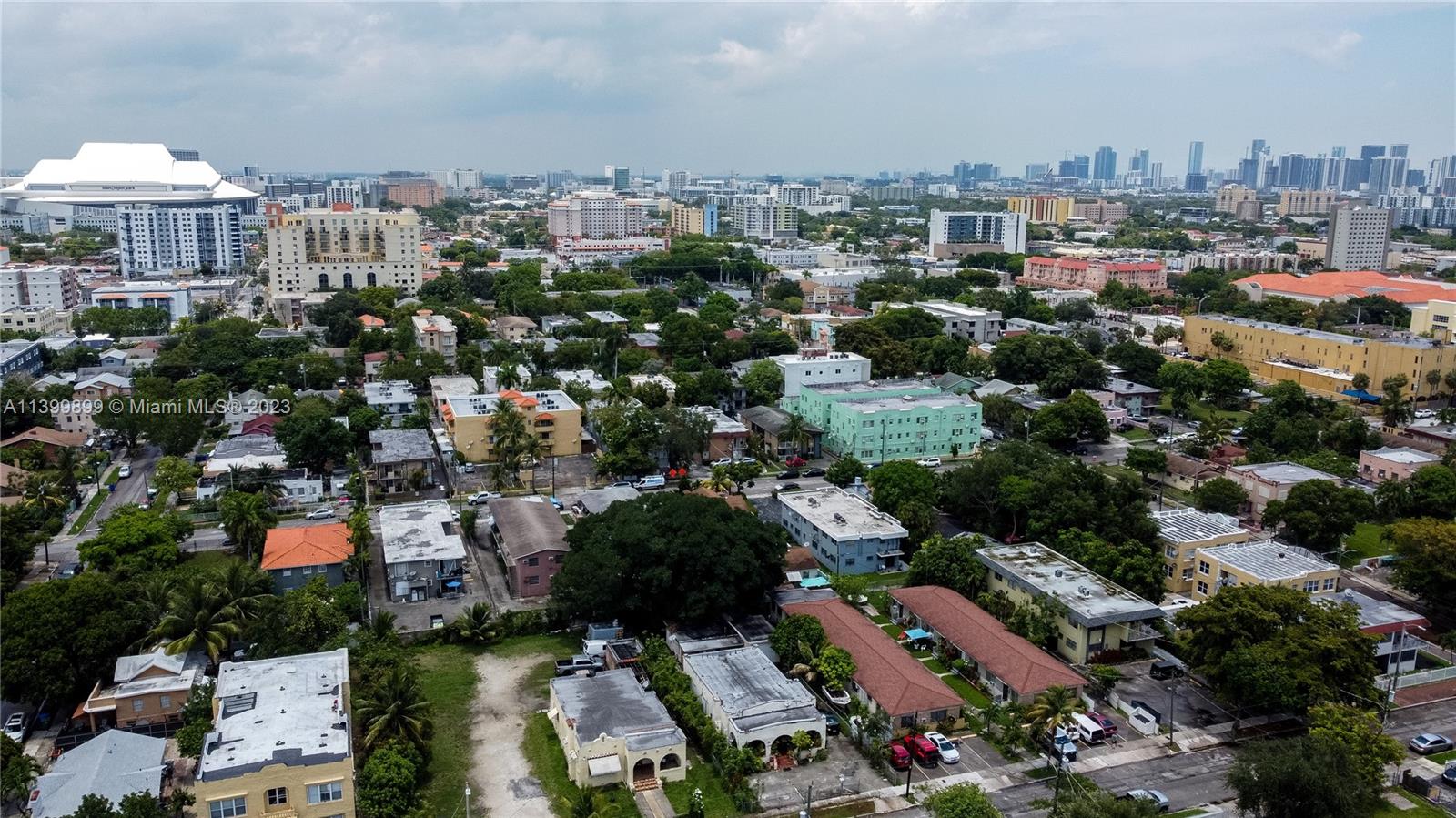 LAWRENCE ESTATES LAND COS - Residential