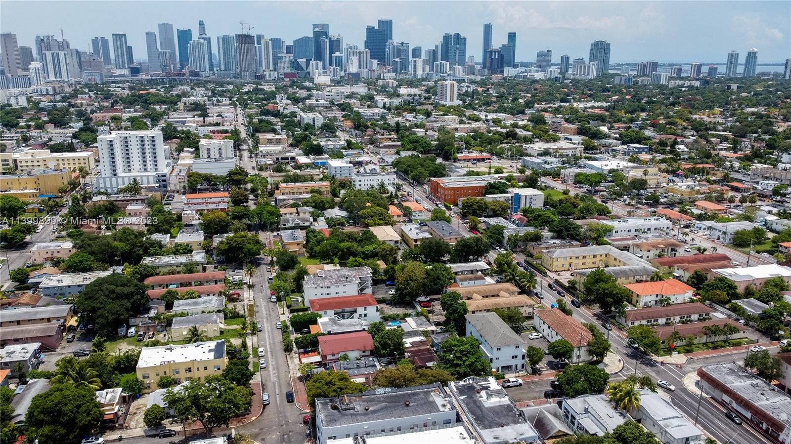 LAWRENCE ESTATES LAND COS - Residential
