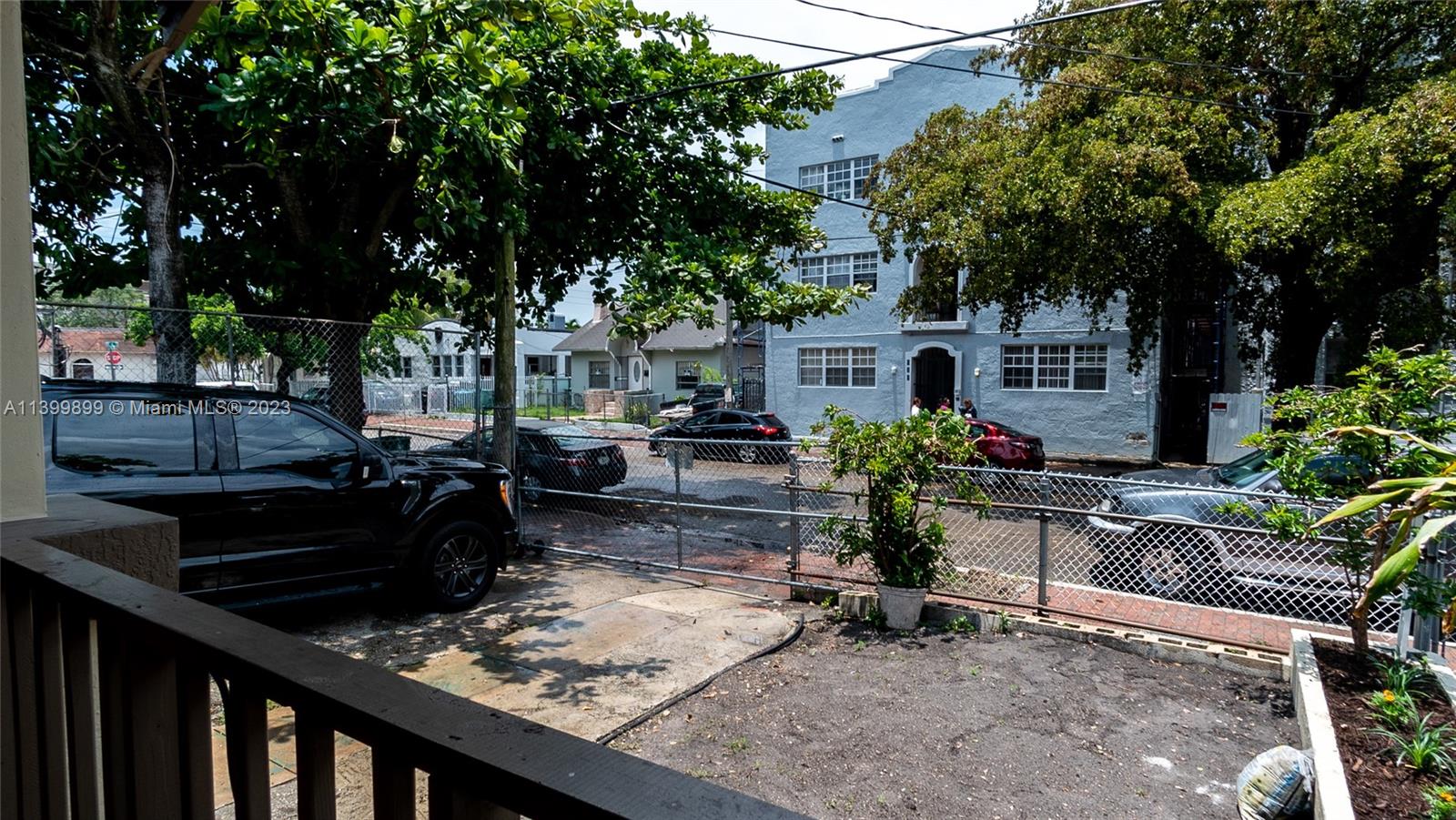 LAWRENCE ESTATES LAND COS - Residential