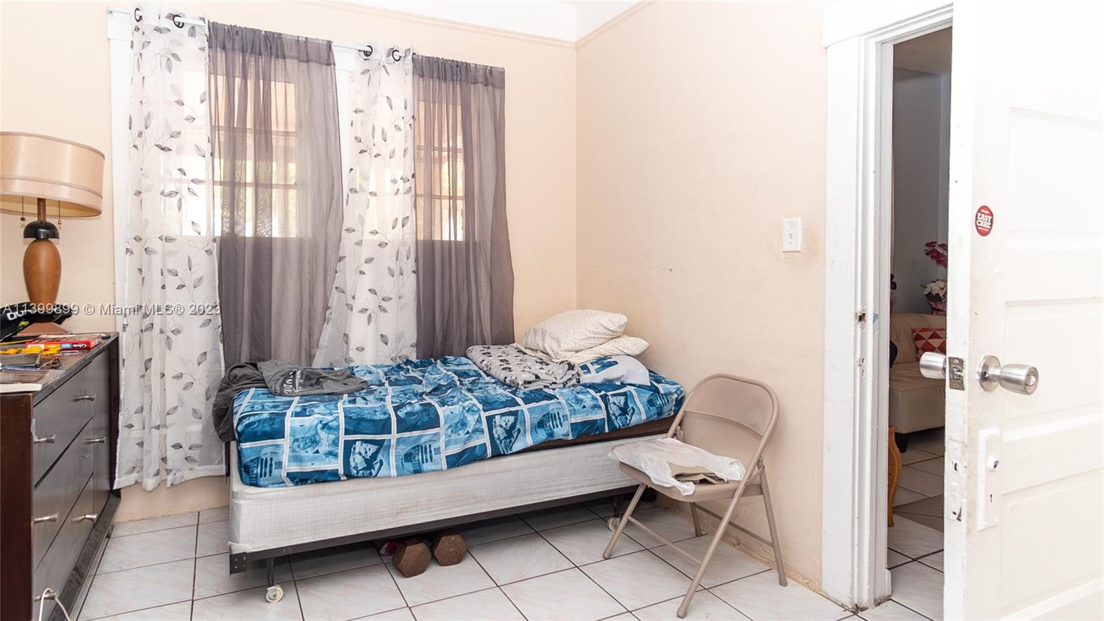 LAWRENCE ESTATES LAND COS - Residential