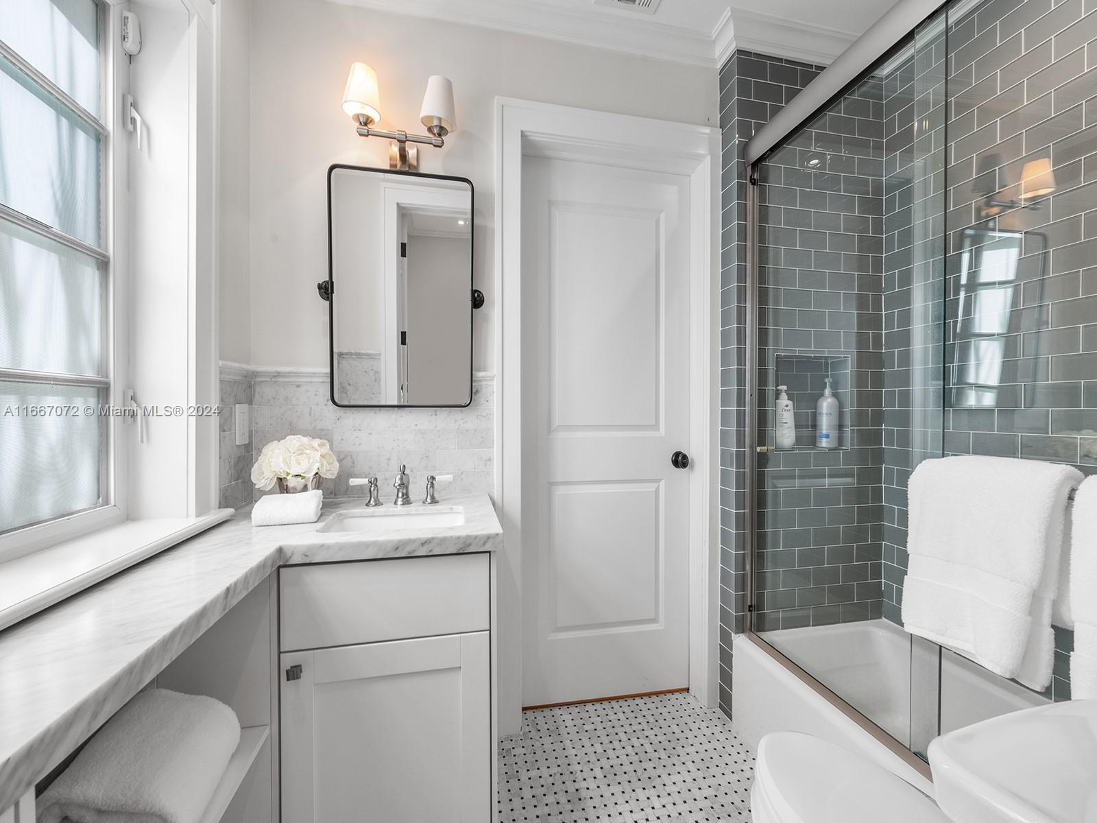 CORAL GABLES SEC C - Residential