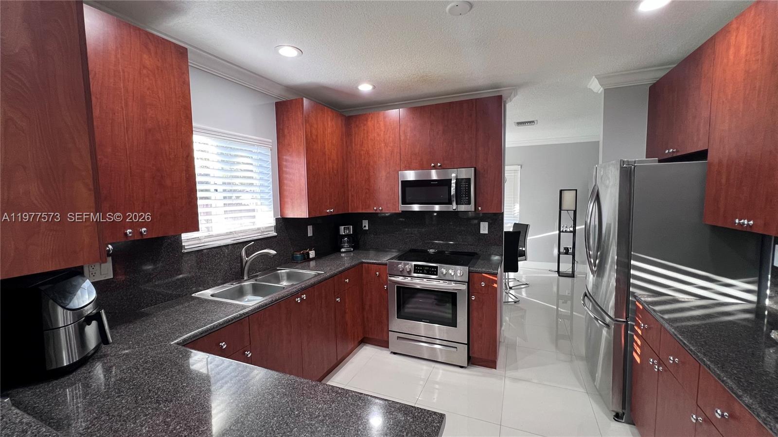 PELICAN BAY AT OLD CUTLER - Residential