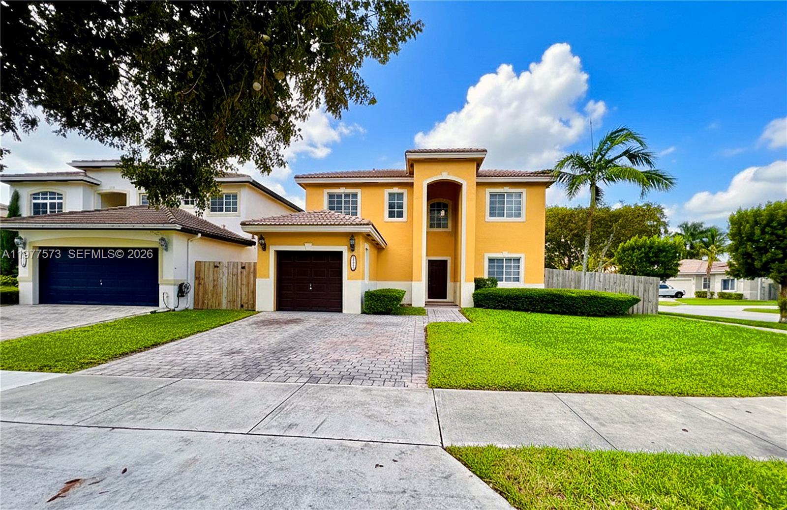 Charming 3-bedroom, 2.5-bath home with a 1-car garage, nestled on a spacious corner. Located in a family oriented, and pet friendly gated community. This residence features a modern kitchen, spacious living areas, and a master suite with ensuite bath. Exquiite Recent renovation 2022-2026. This corner lot provides a sense of space and privacy, complemented by a large backyard for entertainment, family gatherings and space for a pool. Conveniently located near supermarkets, local sports bars and eateries, this property offers both comfort and convenience for the perfect homebuyer's experience.