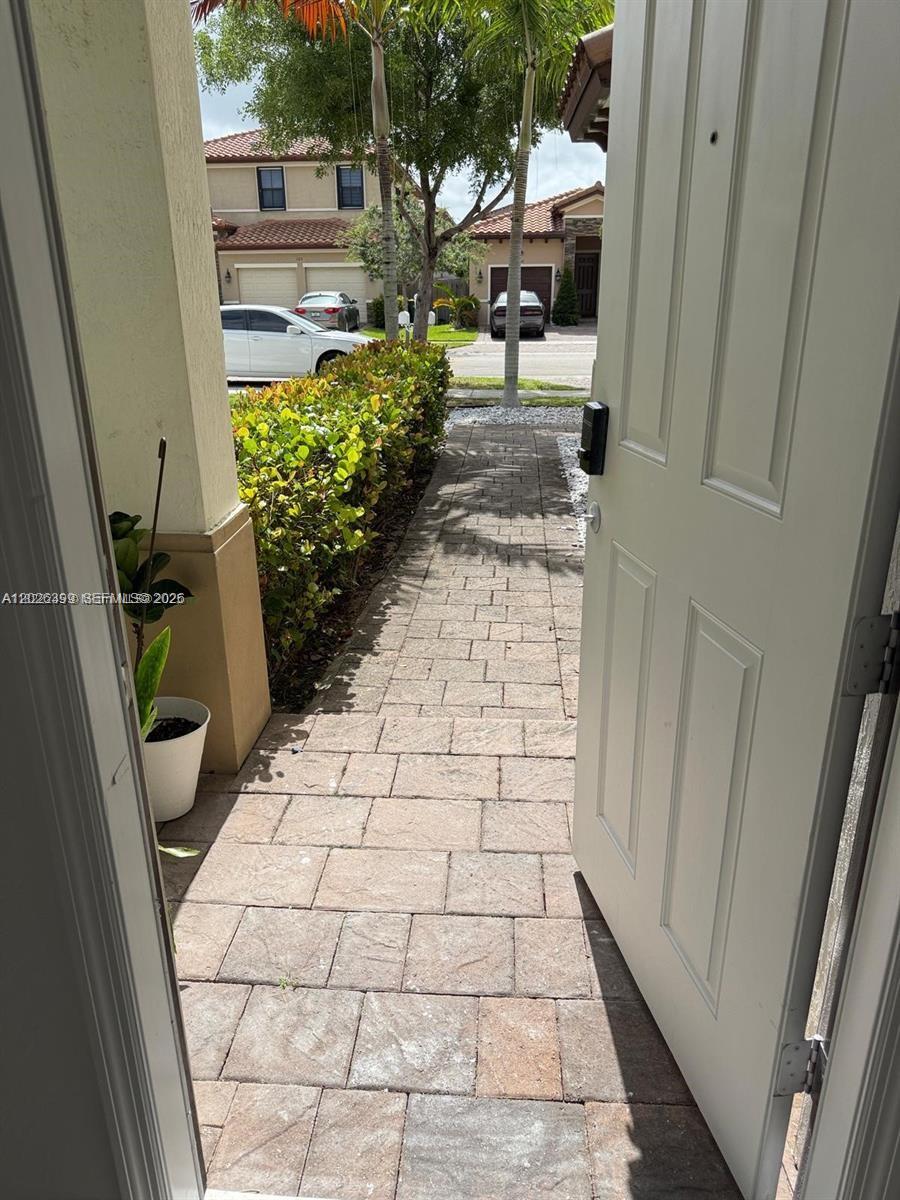 BARBADOS AT OASIS - Residential Lease