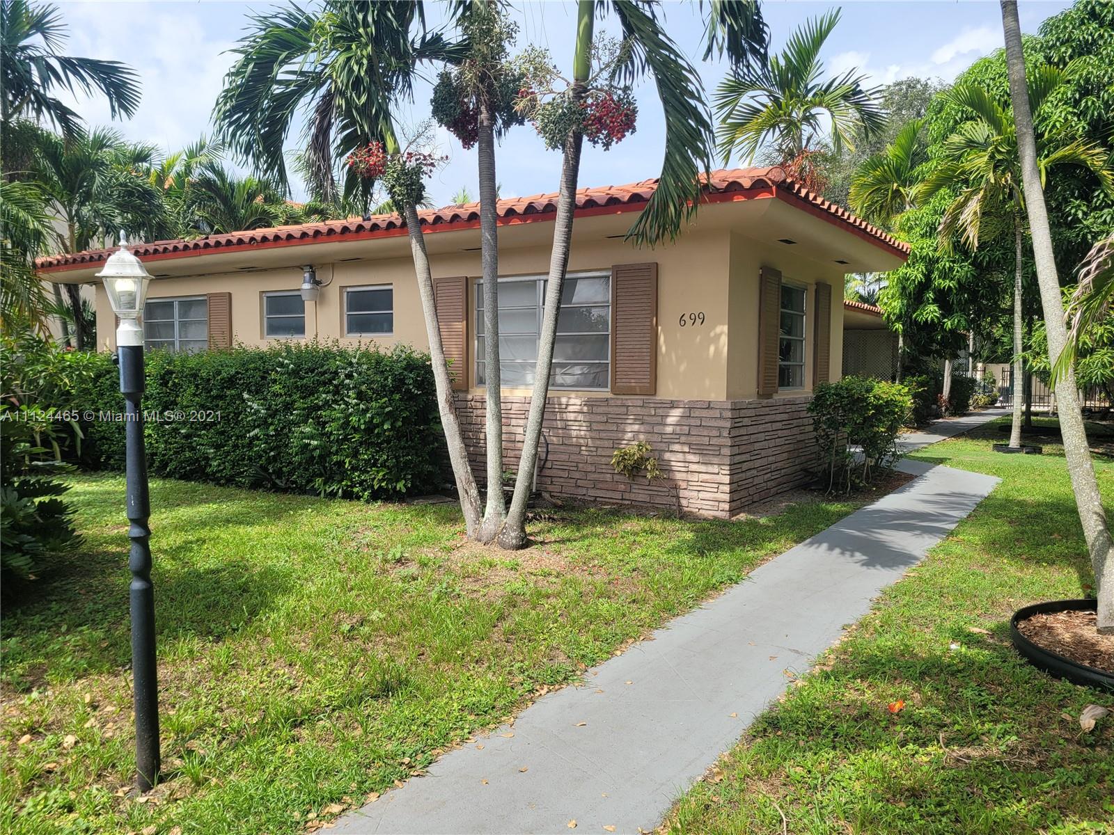 NICE PROPERTY IN A GREAT LOCATION
EASY TO MANAGE
INHOUSE COIN LAUNDRY
BEAUTIFULL GARDENS
GREAT OPPORTUNITY FOR "VALUE ADD" INVESTORS
"CASH COW" PROPERTY