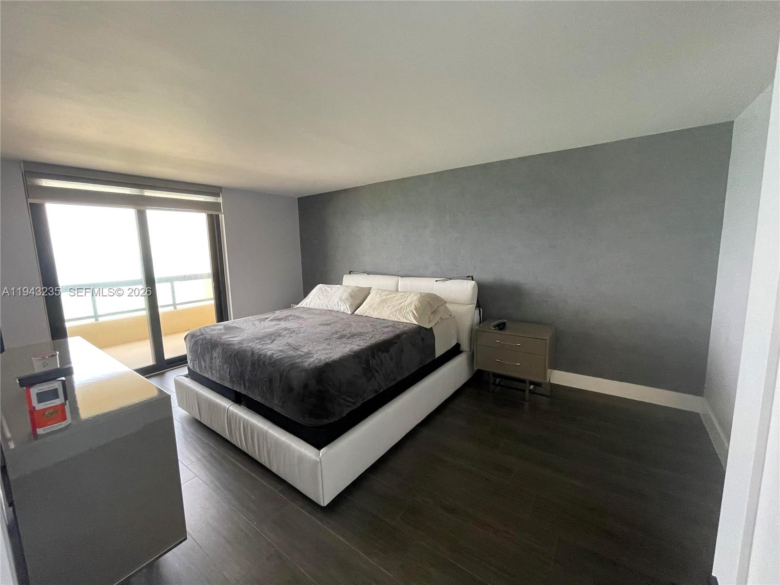CLUB ATLANTIS CONDO - Residential