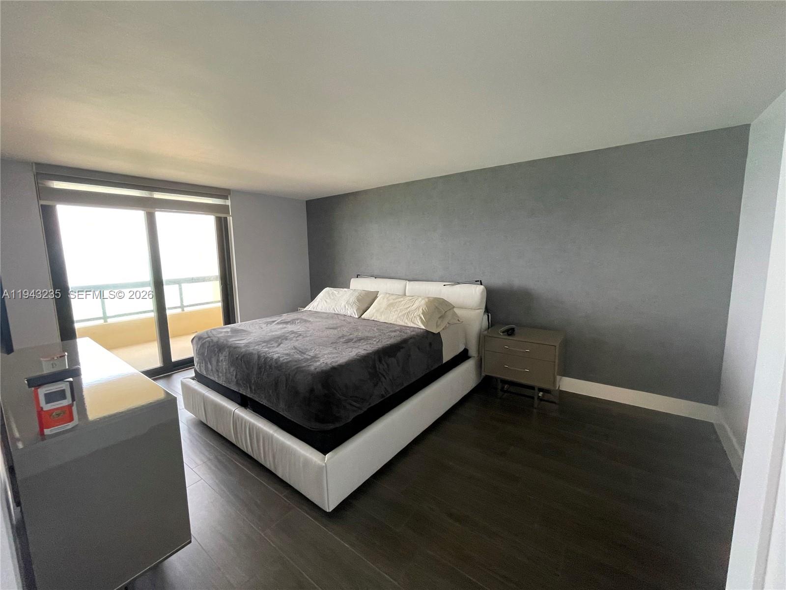 CLUB ATLANTIS CONDO - Residential