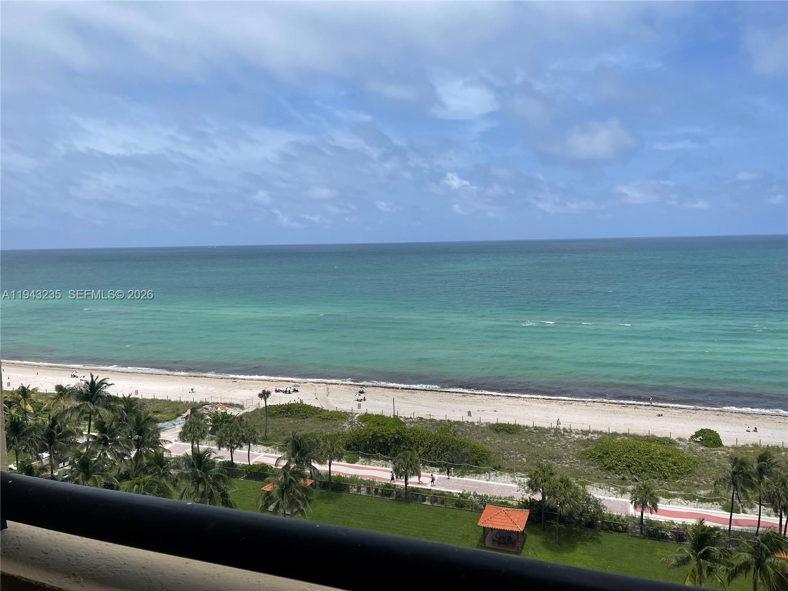 CLUB ATLANTIS CONDO - Residential