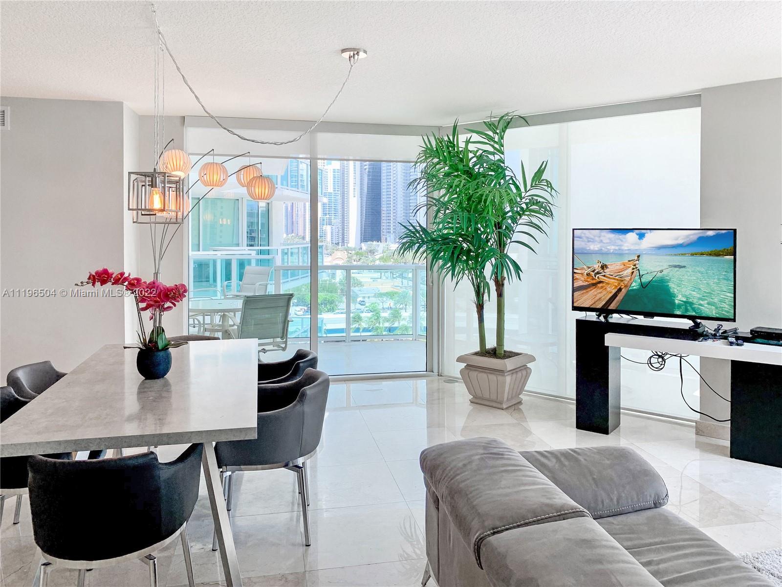 ST TROPEZ ON THE BAY 1 CO - Residential Lease