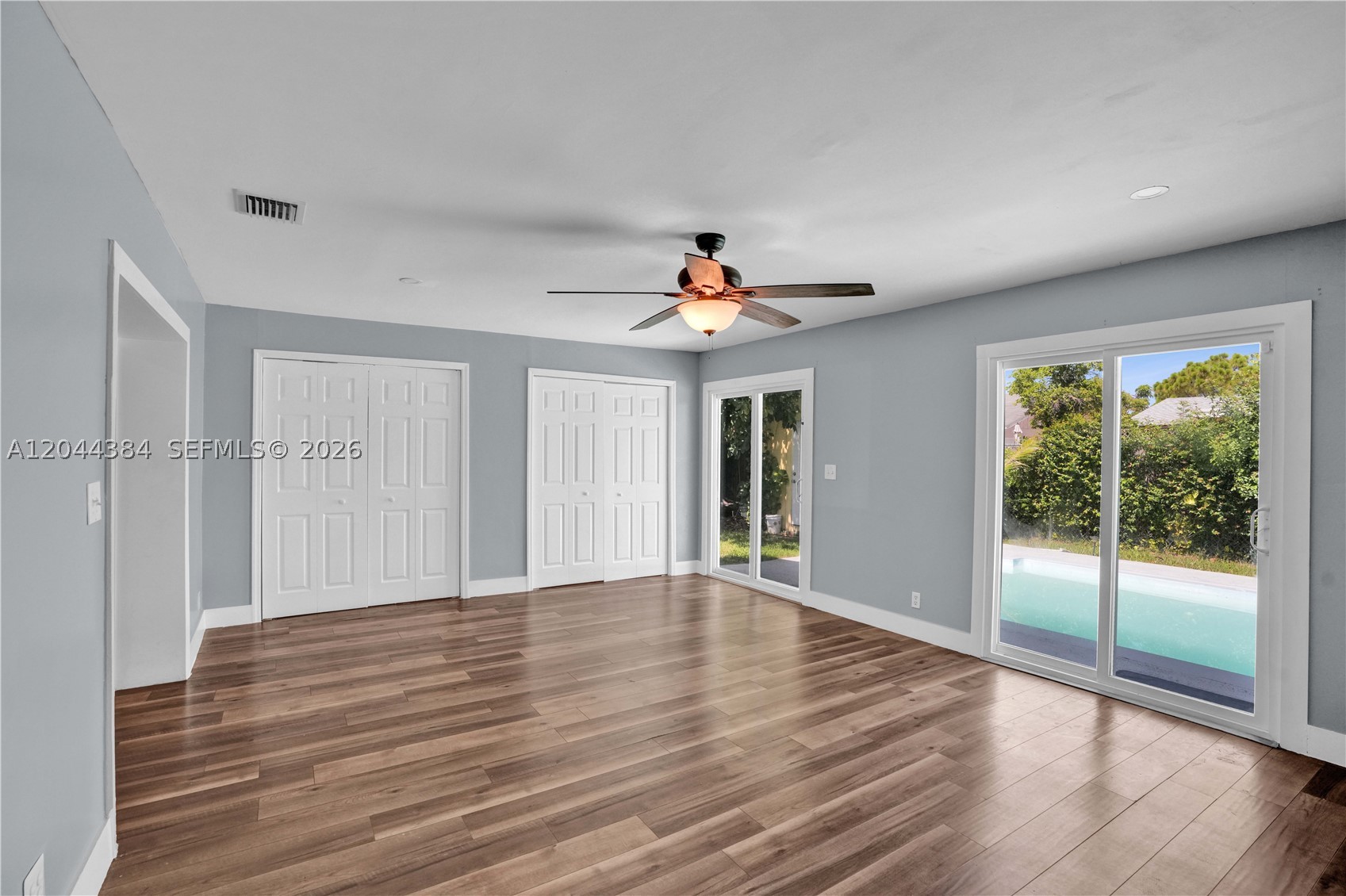 NORTH LAUDERDALE VILLAGE - Residential