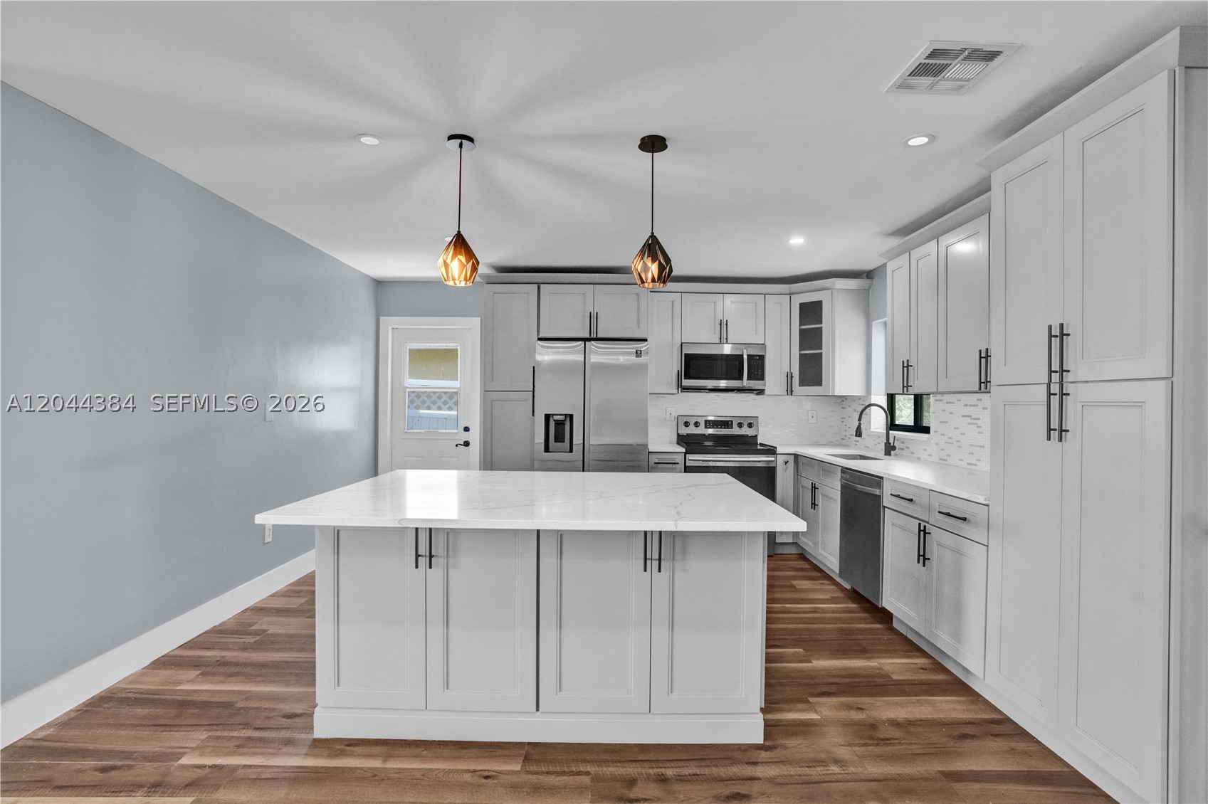 NORTH LAUDERDALE VILLAGE - Residential
