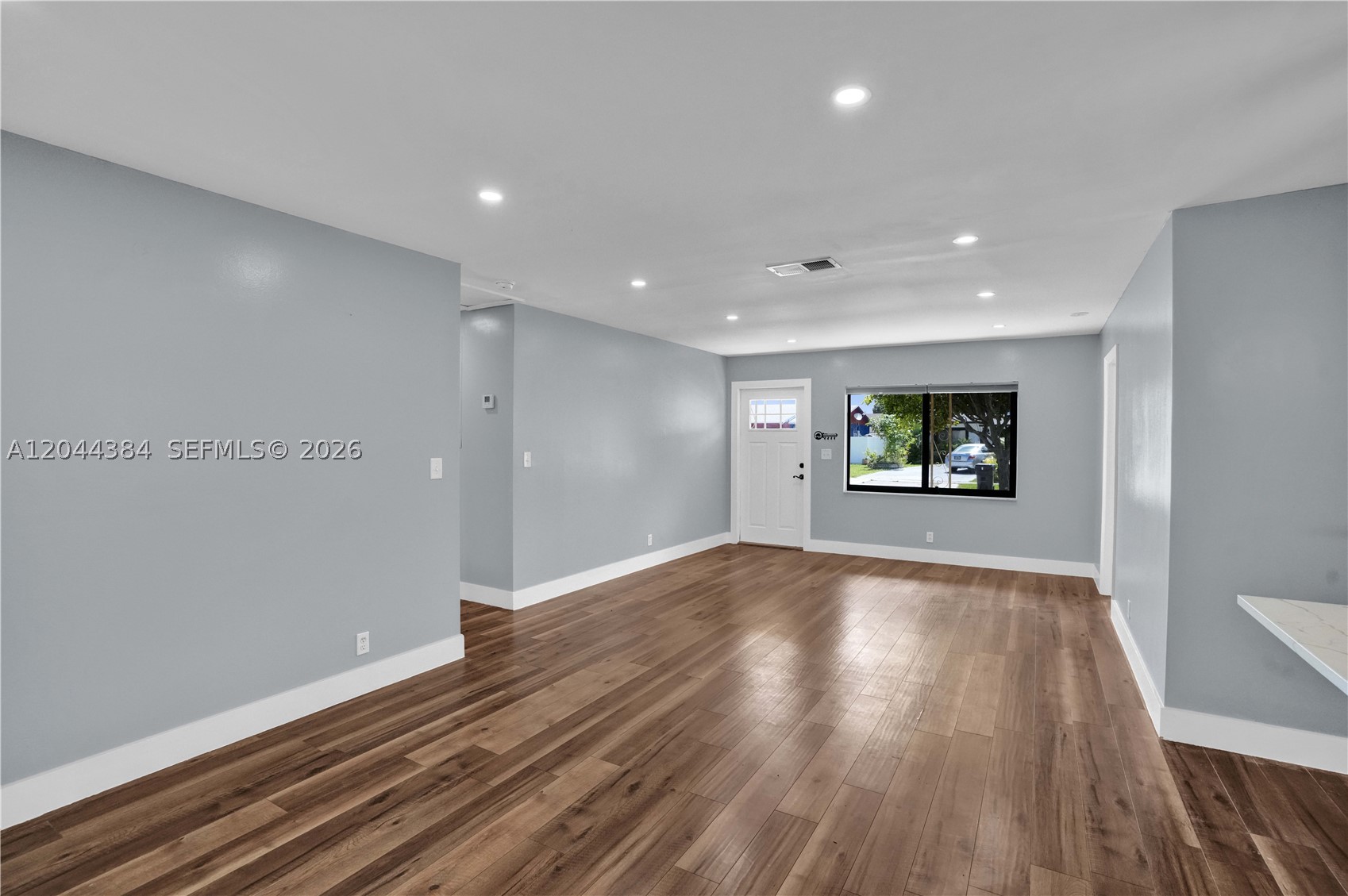 NORTH LAUDERDALE VILLAGE - Residential