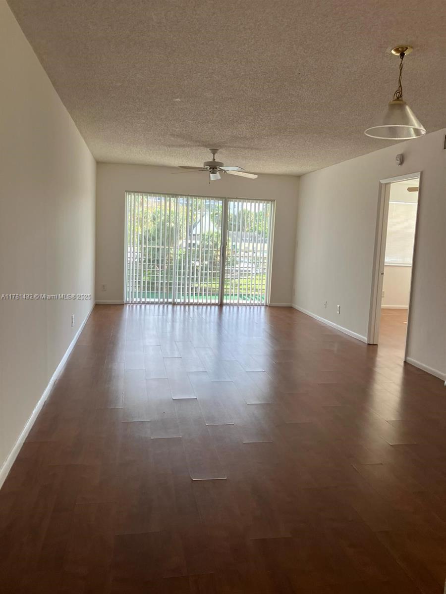 BREEZES AT PALM AIRE COND - Residential Lease