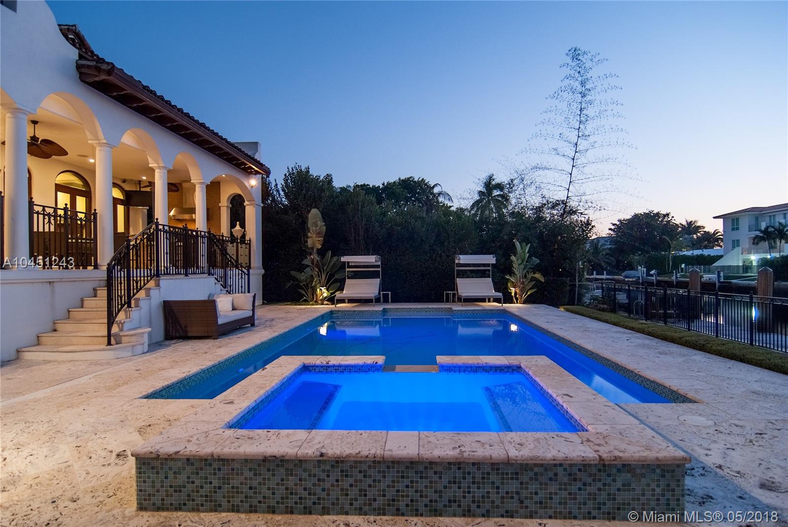 SUNRISE HARBOUR REV PL - Residential