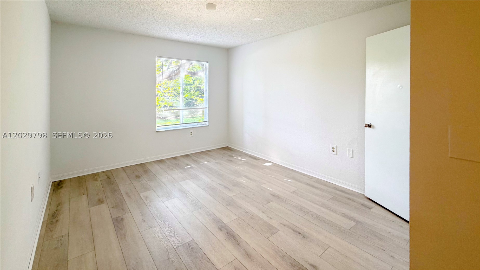 ISLES AT LAGO MAR CONDO - Residential Lease