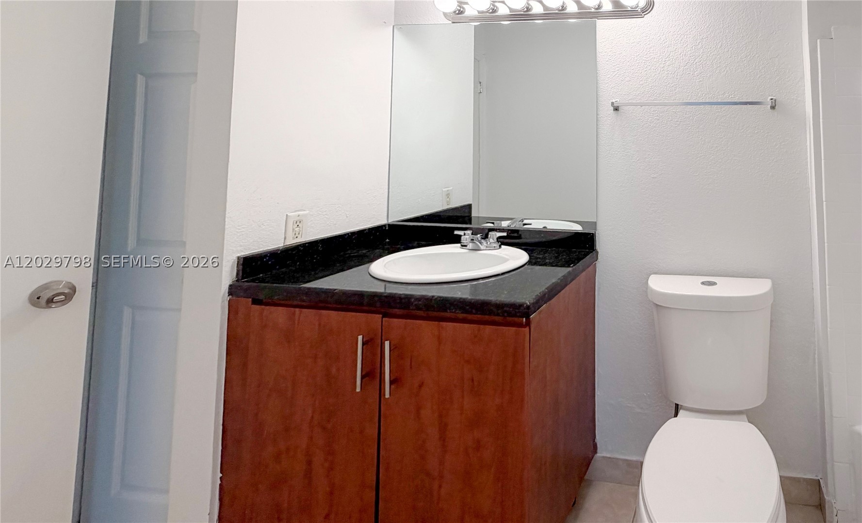 ISLES AT LAGO MAR CONDO - Residential Lease