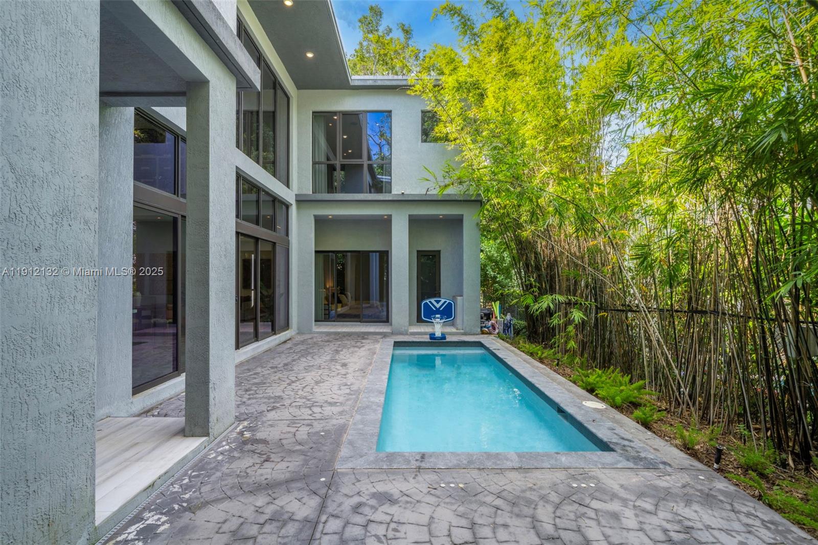 South Grove - Residential