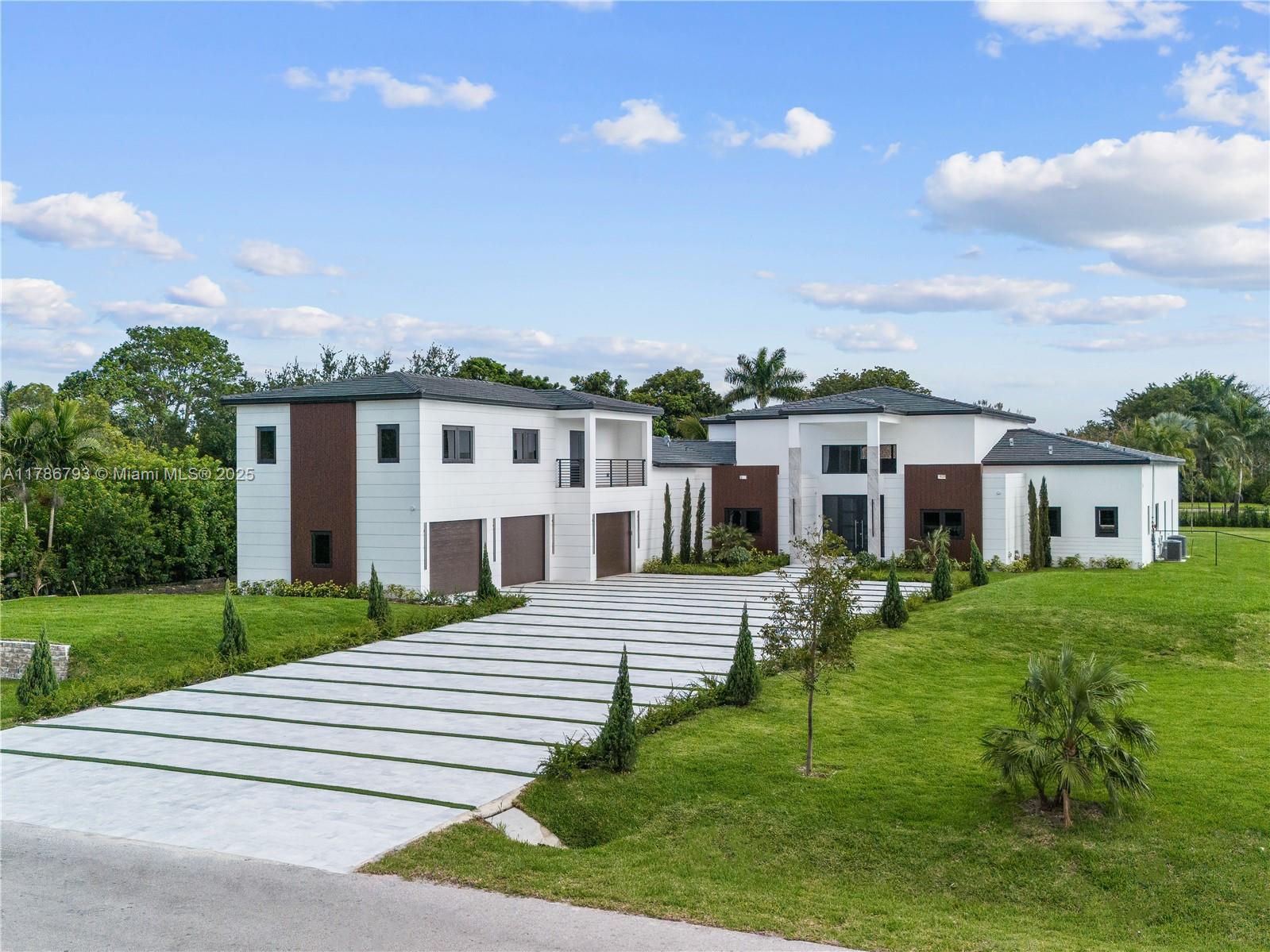 CHAMBERS LAND CO SUB SE1/ - Residential