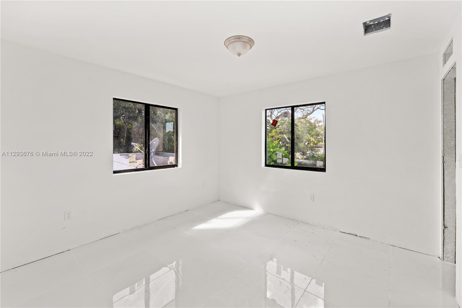 ROOSEVELT PARK - Residential