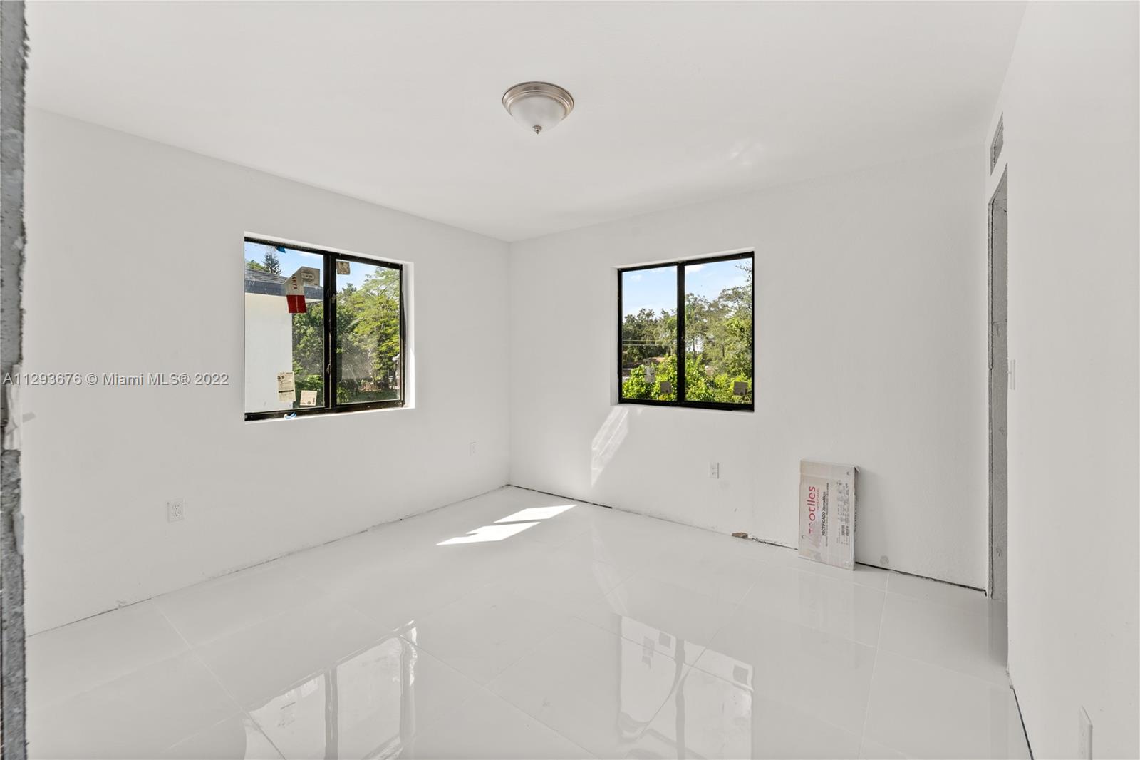 ROOSEVELT PARK - Residential