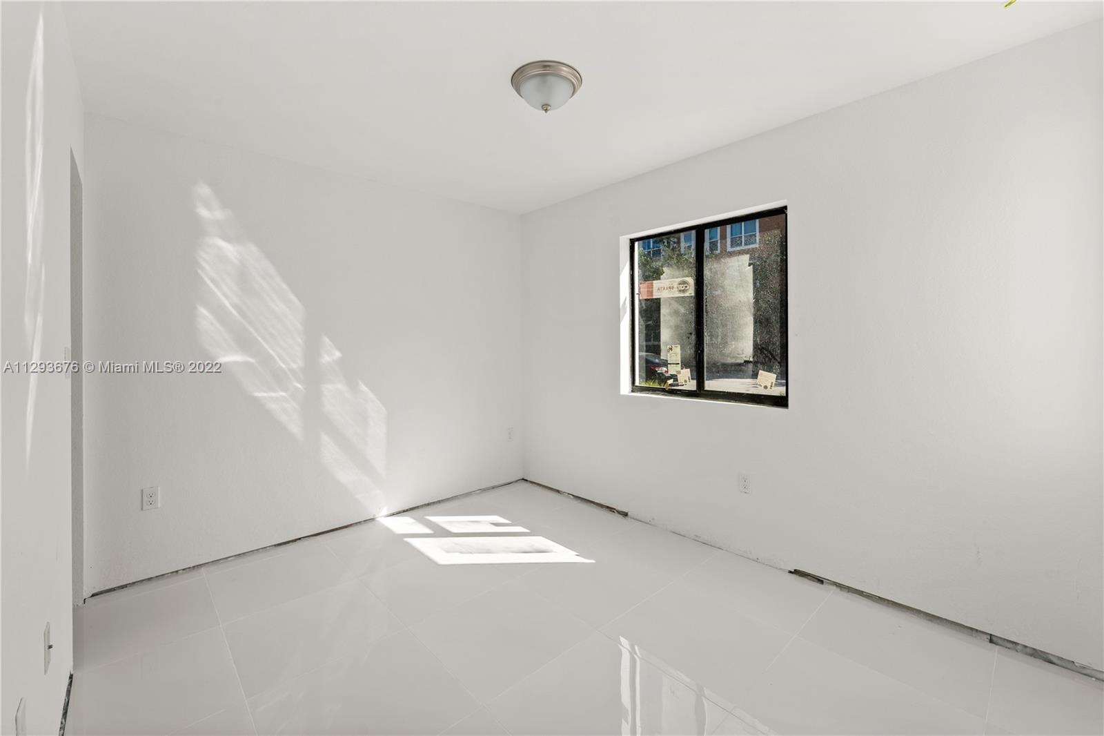 ROOSEVELT PARK - Residential