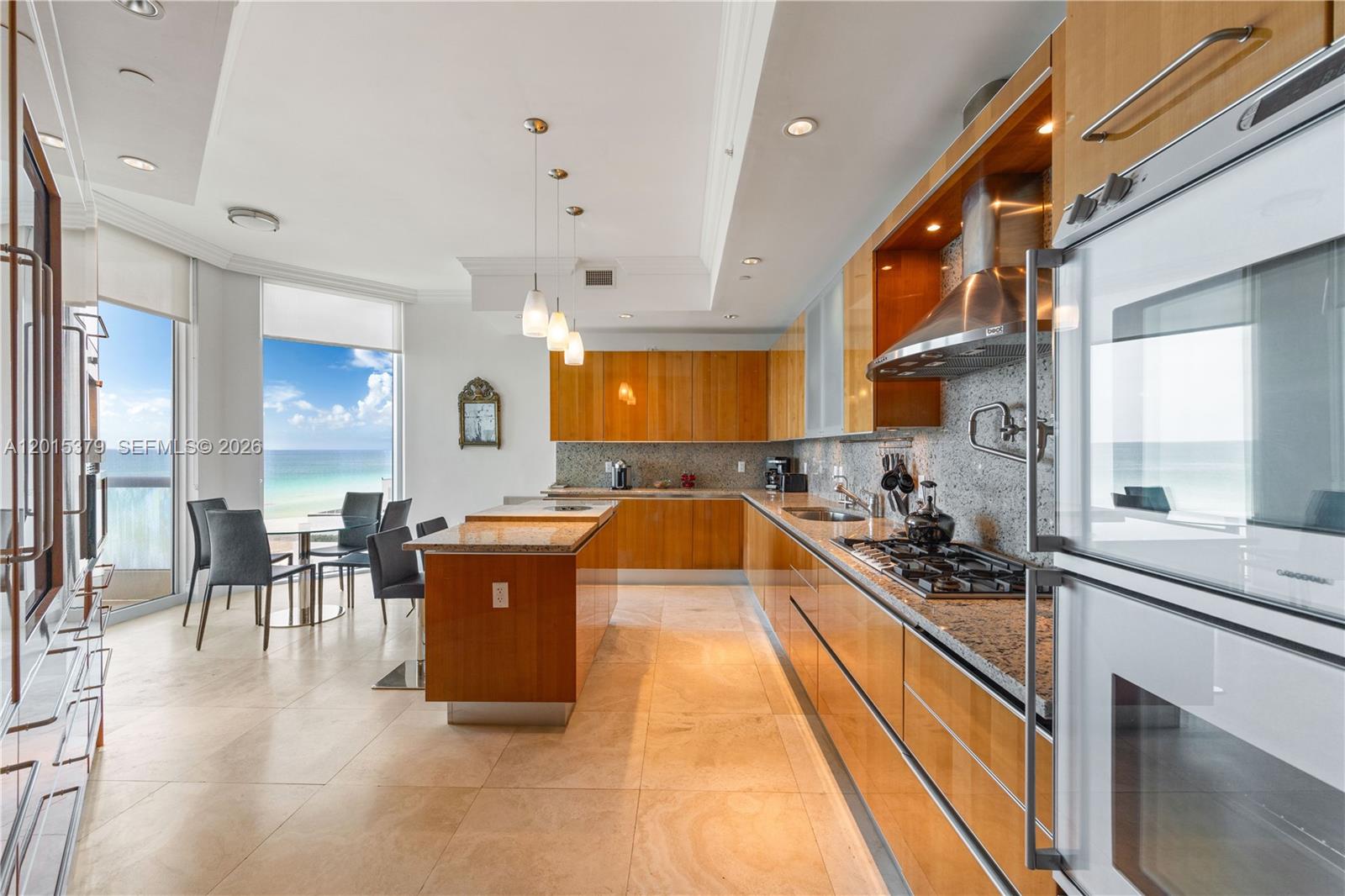 TURNBERRY OCEAN COLONY - Residential